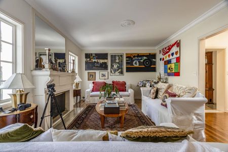 Casa à venda com 4 quartos, 300m² em Jardim Paulistano, São Paulo