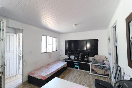 Casa para alugar com 3 quartos, 211m² em Vila Medeiros, São Paulo