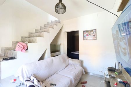 Casa para alugar com 3 quartos, 211m² em Vila Medeiros, São Paulo