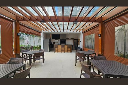 Apartamento à venda com 64m², 2 quartos e 1 vaga