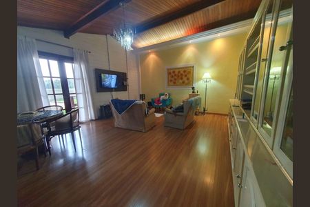 Casa à venda com 3 quartos, 388m² em Colinas do Ermitage (Sousas), Campinas