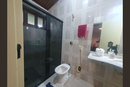 Casa à venda com 388m², 3 quartos e 4 vagas