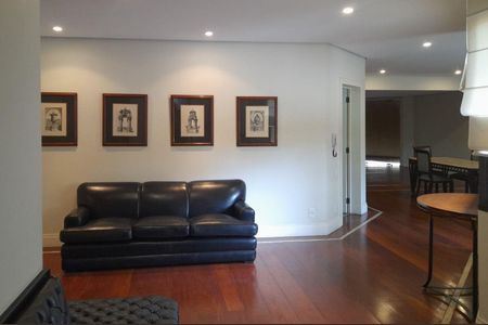 Apartamento à venda com 3 quartos, 256m² em Vila Suzana, São Paulo