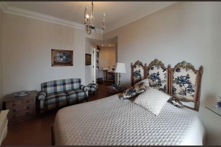 Apartamento à venda com 3 quartos, 256m² em Vila Suzana, São Paulo