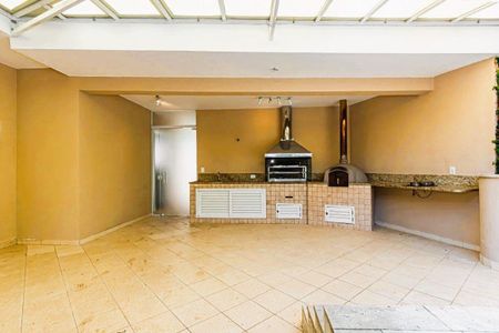 Casa à venda com 3 quartos, 470m² em Jardim Guedala, São Paulo