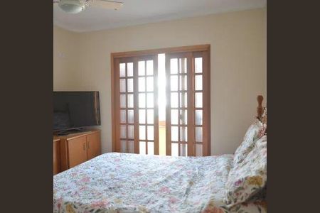 Casa à venda com 4 quartos, 201m² em Vila Gilda, Santo André