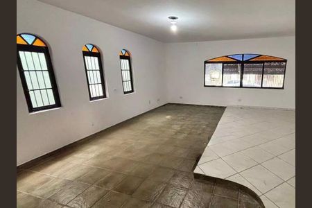 Casa à venda com 3 quartos, 120m² em Vila Pereira Cerca, São Paulo