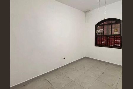 Casa à venda com 3 quartos, 120m² em Vila Pereira Cerca, São Paulo