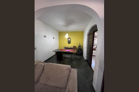 Casa à venda com 4 quartos, 140m² em Jardim do Lago, Jundiaí