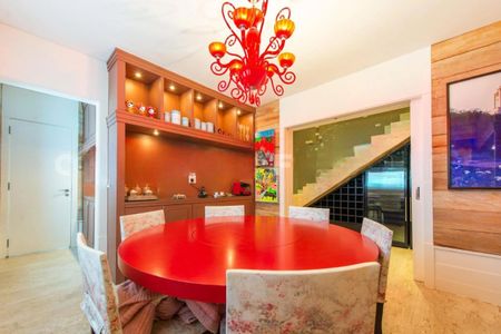 Apartamento à venda com 513m², 4 quartos e 7 vagas