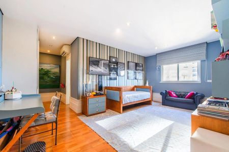 Apartamento à venda com 513m², 4 quartos e 7 vagas