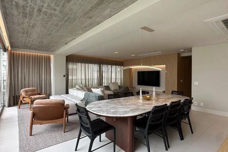 Apartamento à venda com 2 quartos, 162m² em Vila Nova Conceição, São Paulo