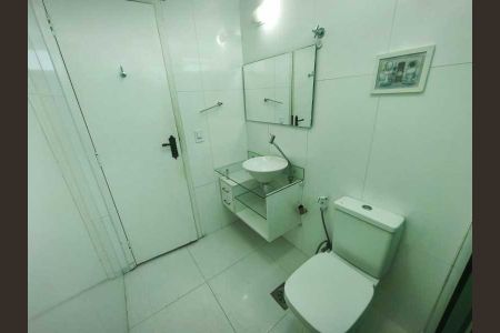 Apartamento à venda com 67m², 2 quartos e 1 vaga