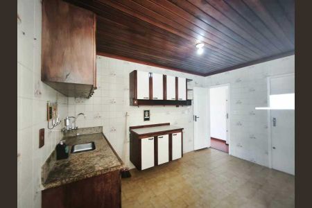 Apartamento à venda com 67m², 2 quartos e 1 vaga