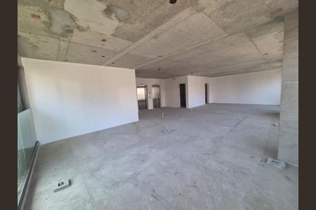 Apartamento à venda com 261m², 3 quartos e 3 vagas