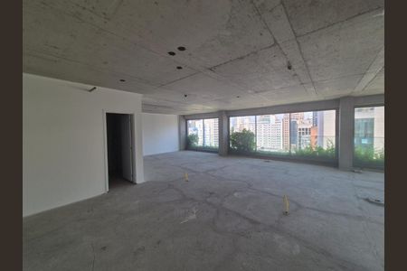 Apartamento à venda com 261m², 3 quartos e 3 vagas