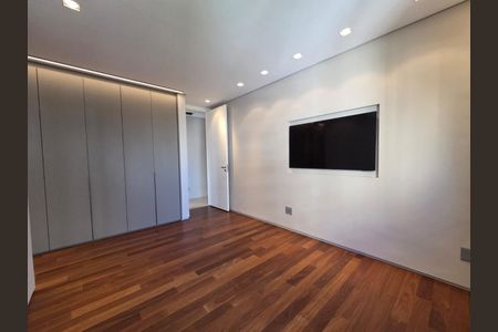 Apartamento à venda com 360m², 4 quartos e 5 vagas