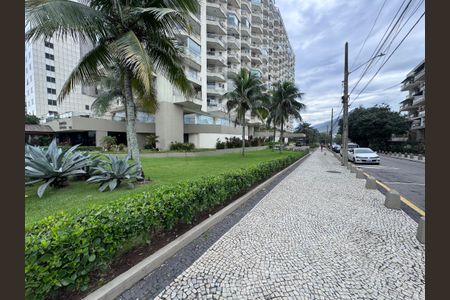 Apartamento à venda com 53m², 1 quarto e 1 vagaFachada
