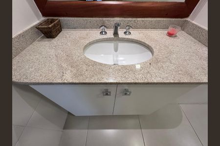 Apartamento à venda com 53m², 1 quarto e 1 vagaBanheiro Social