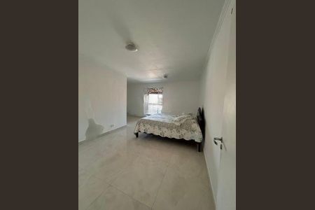 Casa à venda com 3 quartos, 222m² em Pestana, Osasco