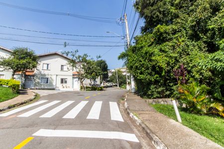 Casa de condomínio à venda com 115m², 2 quartos e 2 vagas Casa de condomínio à venda com 115m², 2 quartos e 2 vagasVista da Rua