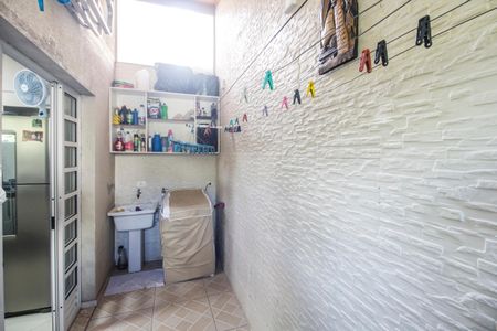 Casa de condomínio à venda com 115m², 2 quartos e 2 vagas Casa de condomínio à venda com 115m², 2 quartos e 2 vagasÁrea de Serviço