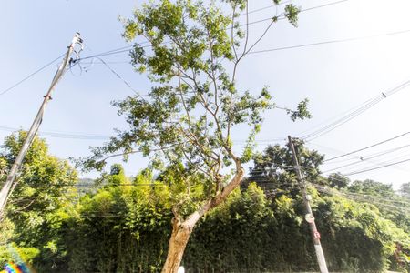 Casa de condomínio à venda com 115m², 2 quartos e 2 vagas Casa de condomínio à venda com 115m², 2 quartos e 2 vagasVista da Rua