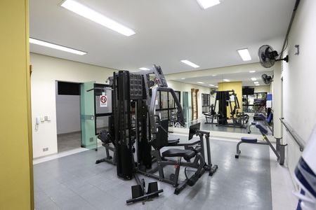 Apartamento para alugar com 200m², 3 quartos e 3 vagas Apartamento para alugar com 200m², 3 quartos e 3 vagasÁrea comum - Academia