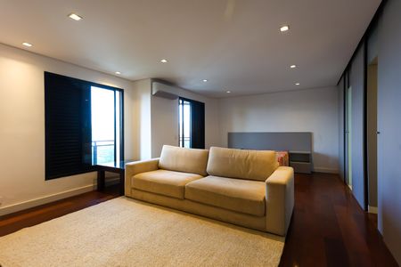 Apartamento para alugar com 200m², 3 quartos e 3 vagas Apartamento para alugar com 200m², 3 quartos e 3 vagassuíte 2