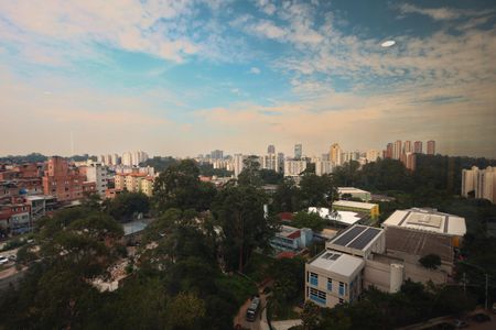 Apartamento para alugar com 200m², 3 quartos e 3 vagas Apartamento para alugar com 200m², 3 quartos e 3 vagasSala vista