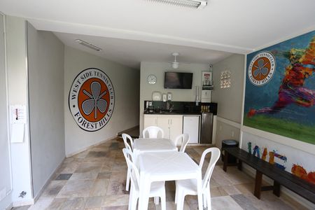 Apartamento para alugar com 200m², 3 quartos e 3 vagas Apartamento para alugar com 200m², 3 quartos e 3 vagasÁrea comum - Churrasqueira