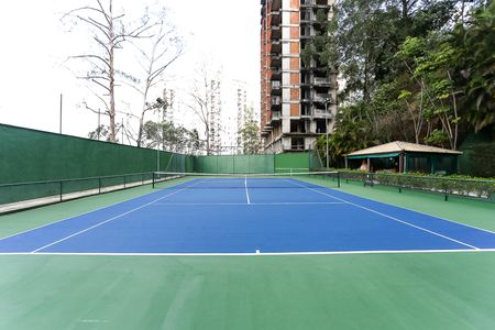 Apartamento para alugar com 200m², 3 quartos e 3 vagas Apartamento para alugar com 200m², 3 quartos e 3 vagasQuadra Esportiva