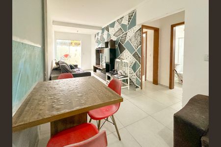 Sala de Jantar de apartamento para alugar com 2 quartos, 60m² em Ingleses, Florianópolis
