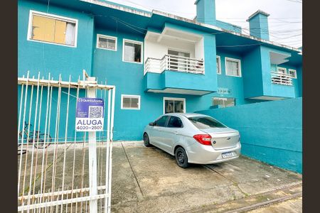 Apartamento para alugar com 60m², 2 quartos e 1 vagaFachada