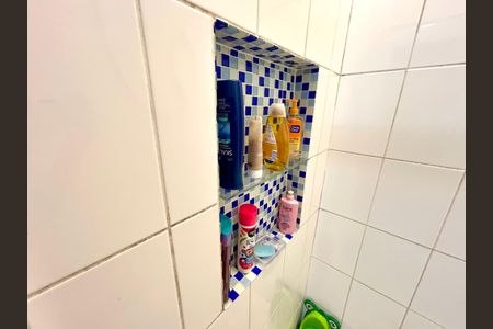 Casa de condomínio para alugar com 66m², 2 quartos e 1 vaga Casa de condomínio para alugar com 66m², 2 quartos e 1 vagaBanheiro 1