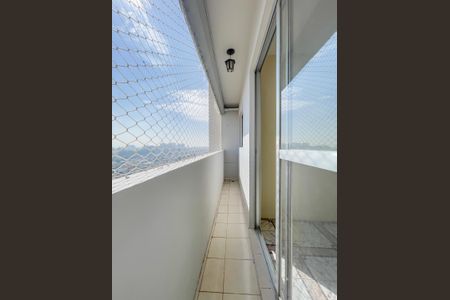 Sacada de apartamento à venda com 2 quartos, 61m² em Jaguaribe, Osasco