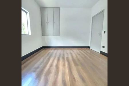 Quarto de casa para alugar com 3 quartos, 298m² em Vila Talarico, São Paulo