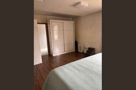 Casa de condomínio à venda com 344m², 5 quartos e 6 vagas Casa de condomínio à venda com 344m², 5 quartos e 6 vagasFoto 16