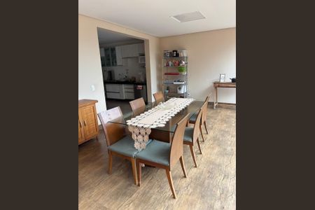 Casa de condomínio à venda com 344m², 5 quartos e 6 vagas Casa de condomínio à venda com 344m², 5 quartos e 6 vagasFoto 23