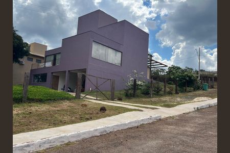 Casa de condomínio à venda com 344m², 5 quartos e 6 vagas Casa de condomínio à venda com 344m², 5 quartos e 6 vagasFoto 05