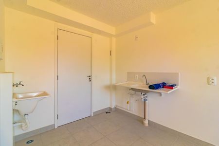 Apartamento para alugar com 1 quarto, 27m² em Jardim Itacolomi, São Paulo