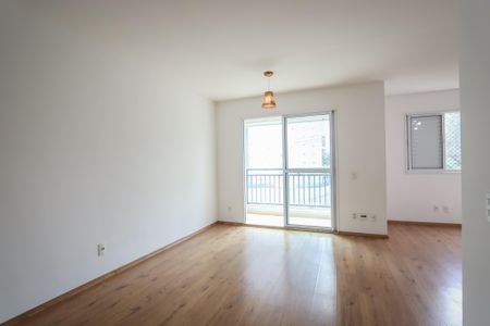 Sala de apartamento para alugar com 2 quartos, 65m² em Parque Reboucas, São Paulo