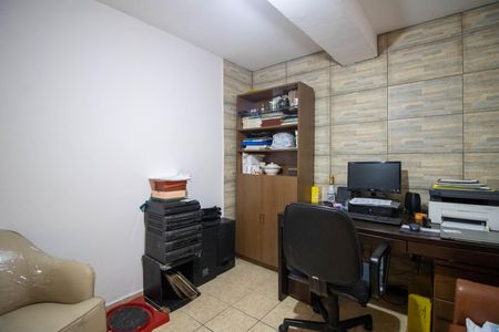 Casa à venda com 250m², 4 quartos e 2 vagasQuarto 1