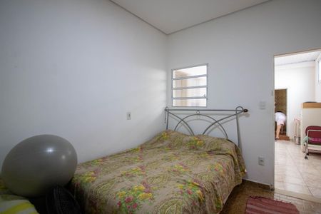 Casa à venda com 250m², 4 quartos e 2 vagasQuarto 2