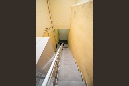Casa à venda com 250m², 4 quartos e 2 vagasEscada  