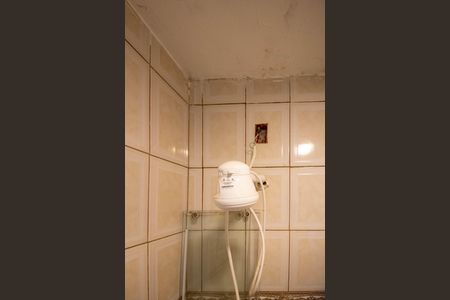 Casa à venda com 250m², 4 quartos e 2 vagasBanheiro 2