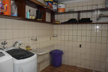Casa para alugar com 160m², 3 quartos e sem vagaLavanderia
