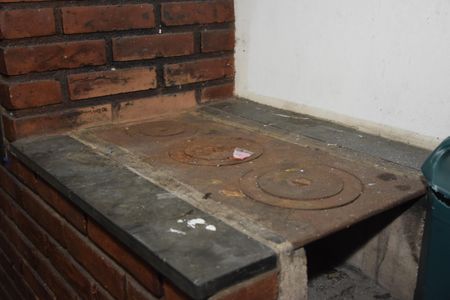 Casa para alugar com 160m², 3 quartos e sem vagaChurrasqueira