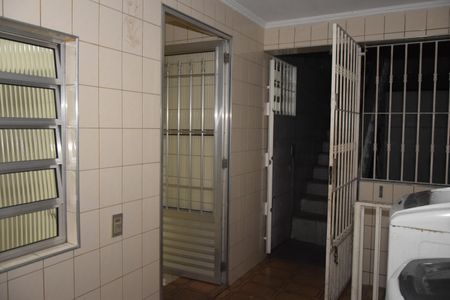 Casa para alugar com 160m², 3 quartos e sem vagaLavanderia