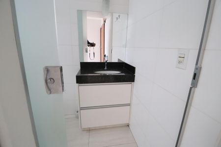 Casa para alugar com 180m², 4 quartos e 2 vagasBanheiro do Quarto 1